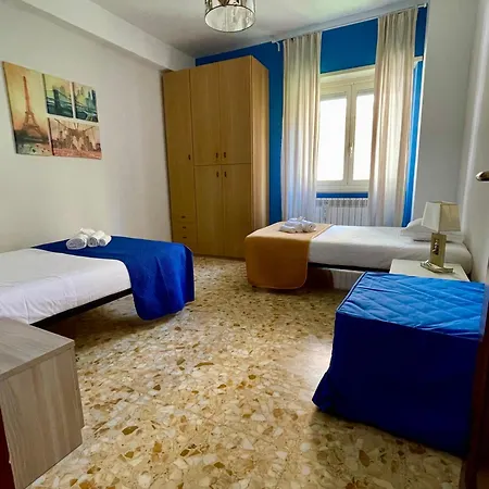 דירה Domus Urbani רומא